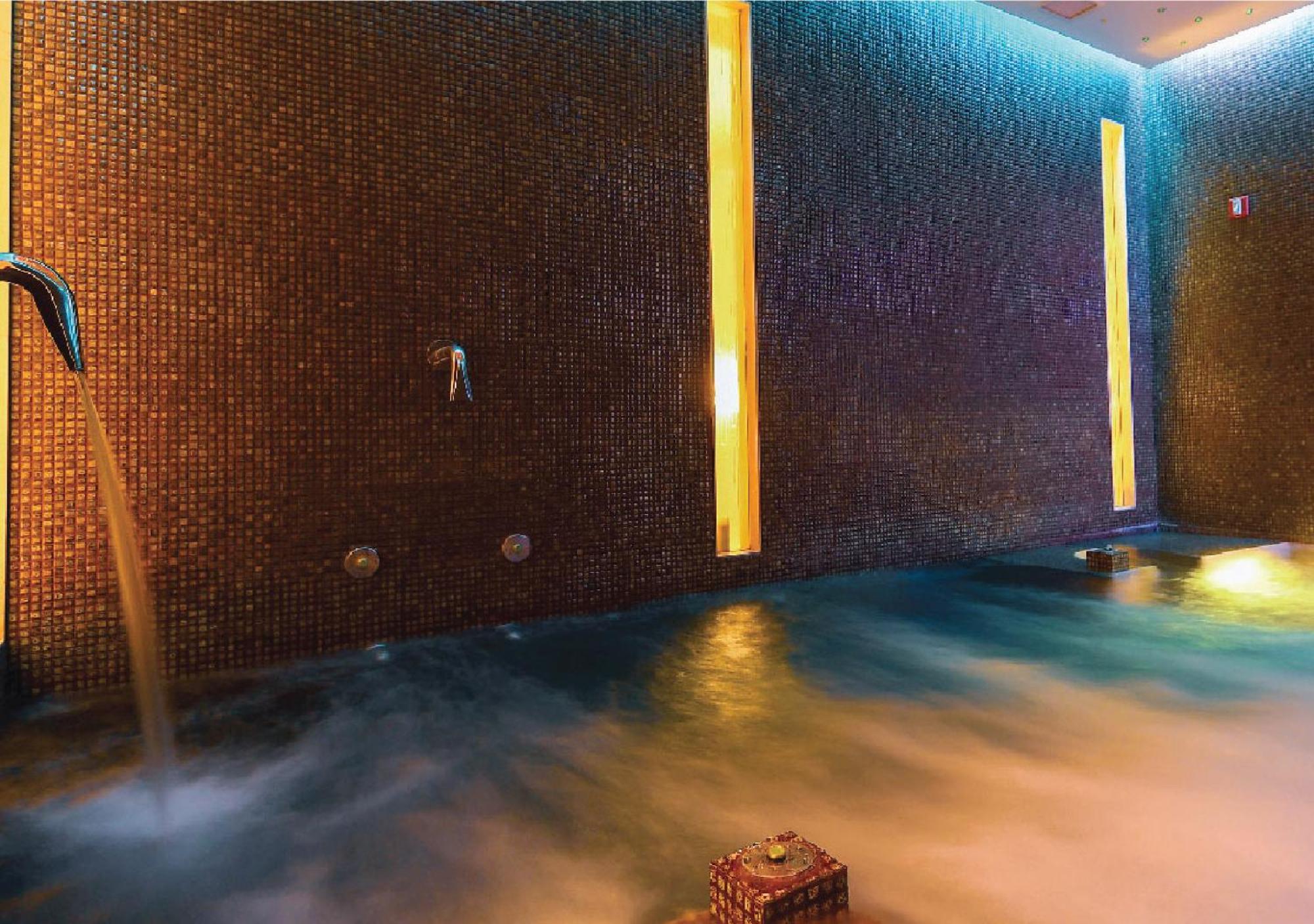 Jumeirah Messilah Beach Kuwait Kuwait City Exterior photo The spa at The Dorchester