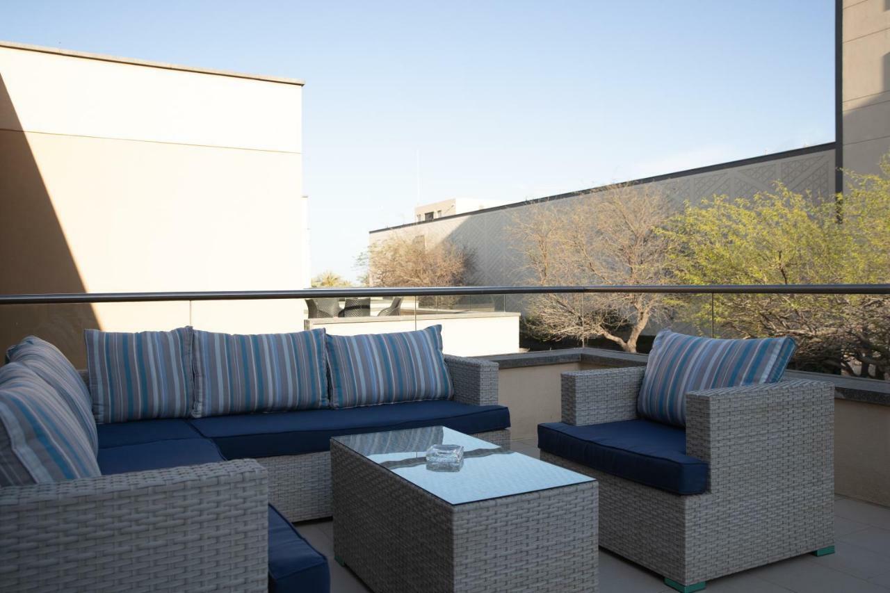 Jumeirah Messilah Beach Kuwait Kuwait City Exterior photo A rooftop lounge at the Hotel Indigo in Scottsdale, Arizona