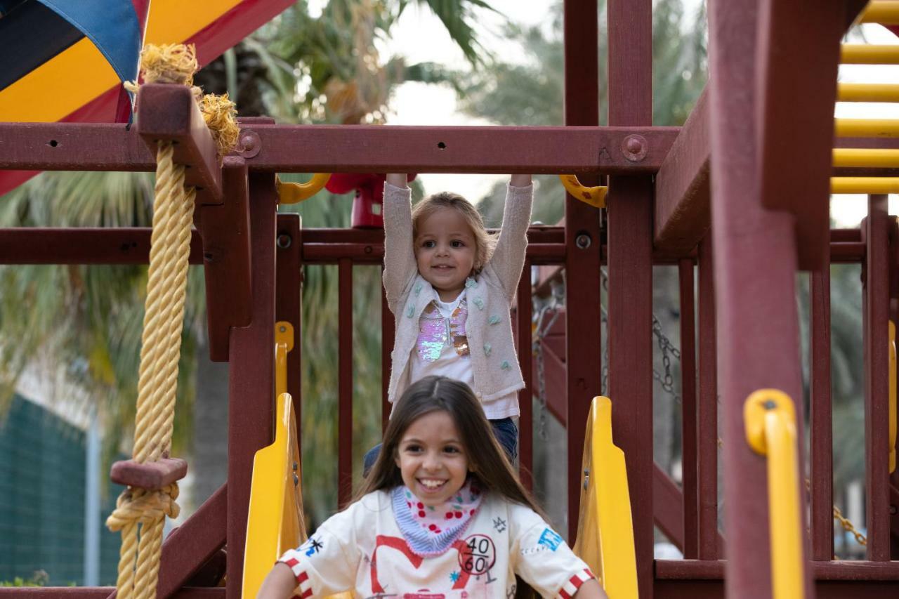Jumeirah Messilah Beach Kuwait Kuwait City Exterior photo Children playing at the park